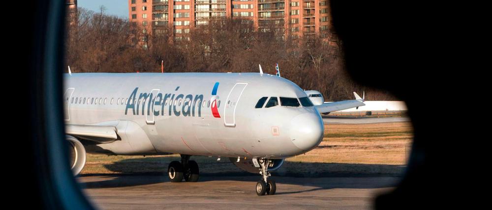 Ein American Airlines Flugzeug musste in den USA Notlanden (Symbolbild).