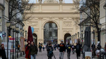 Menschen in der Potsdamer Innenstadt