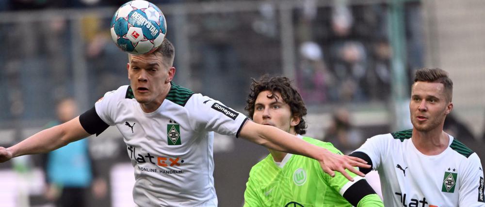 Borussia Mönchengladbach kam nach Rückstand noch zu einem 2:2 (1:2) gegen den VfL Wolfsburg.