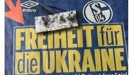 "Bild" hat den Schriftzug "Gazprom" auf den Schalke-04-Trikots durch "Freiheit für die Ukraine" ersetzt
