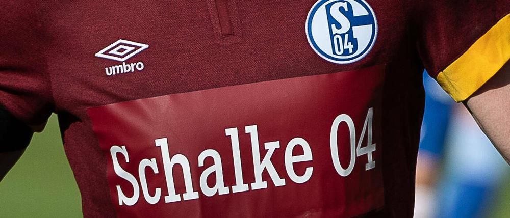 Das "Gazprom"-Logo hatte Schalke bereits vor einigen Tagen von den Trikots entfernt.