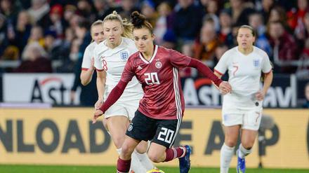 Lina Magull erzielte den einzigen deutschen Treffer gegen England.
