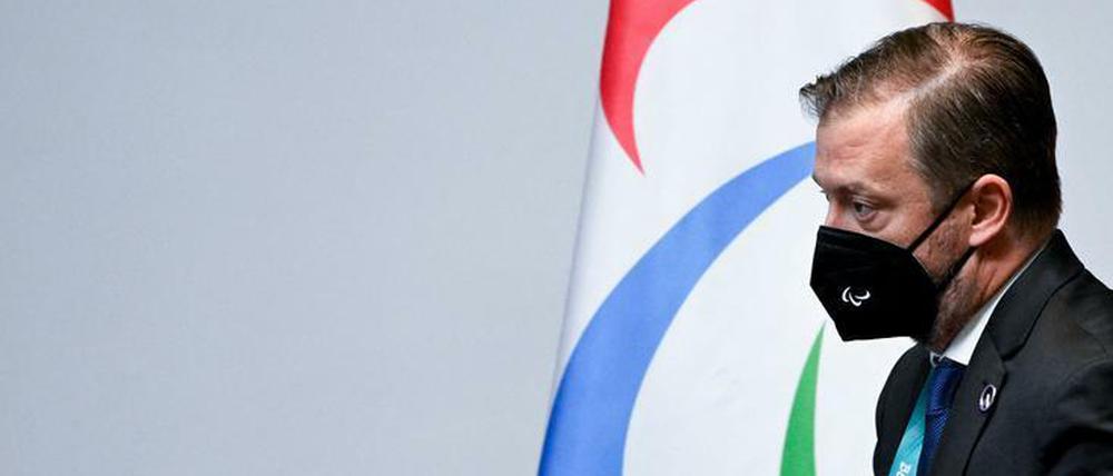 IPC-Chef Andrew Parsons lässt Russen und Belarussen an den Paralympics teilnehmen.