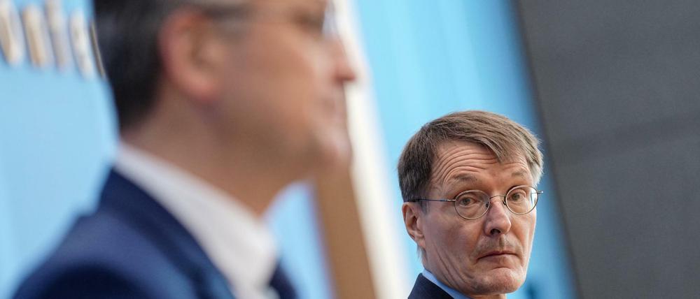 Der neue Genesenenstatus war offenbar auch ein Streitpunkt zwischen Karl Lauterbach (SPD) und Lothar Wieler.