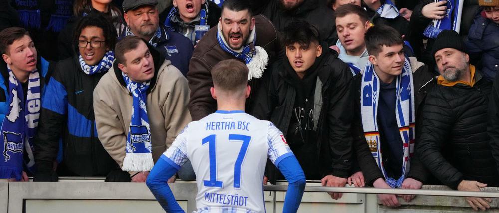 Frustriert: Die Fans von Hertha BSC.