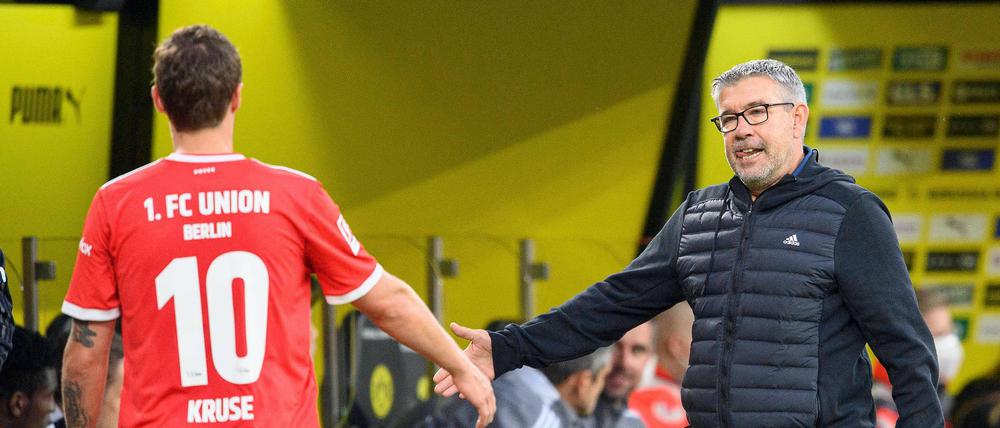 Schweigen ist Gold. Unions Trainer Urs Fischer (rechts) und sein ehemaliger Starstürmer Max Kruse werden in diesem Fußballleben wohl keine dicken Freunde mehr.