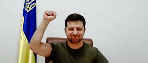 Standbild aus der Video-Übertragung während der Sondersitzung des Europäischen Parlaments über die Invasion in der Ukraine.