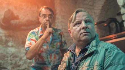 Sie sind unter uns: Ein verwirrter Professor Boerne (Jan Josef Liefers, links) will Kommissar Thiel (Axel Prahl) von der Existenz außerirdischen Lebens überzeugen. 