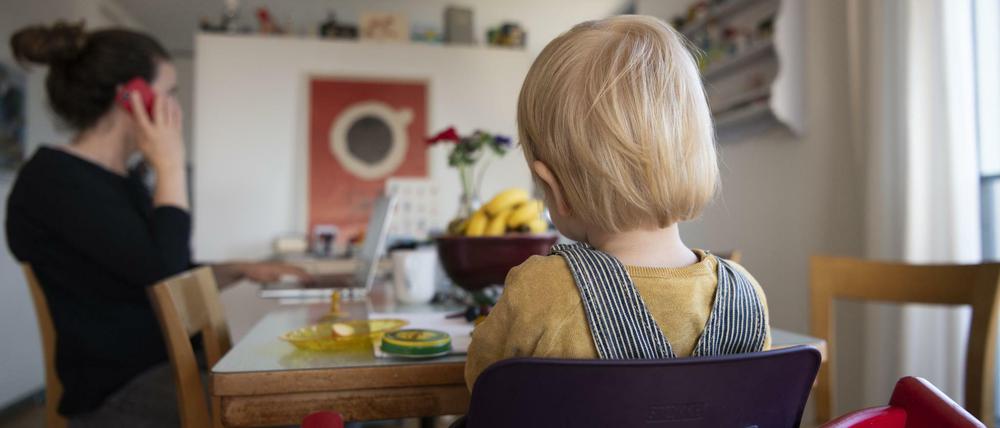 Die Hauptlast der Care-Arbeit tragen nach wie vor die Mütter