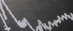 Der Dax brach am Freitag um fast vier Prozent ein. Das Jahreshoch ist inzwischen 19 Prozent entfernt. 