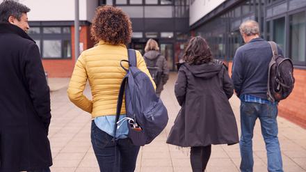 Wissen updaten. Jeder soll ab 2023 die Möglichkeit haben, eine Auszeit aus dem Job zu nehmen, um sich weiterzubilden.