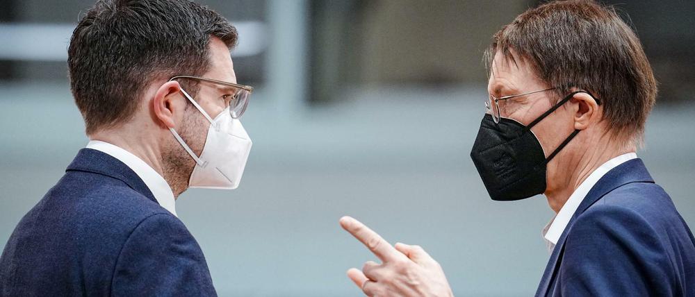 Lange diskutiert, jetzt einig: Justizminister Marco Buschmann (FDP) und Gesundheitsminister Karl Lauterbach (SPD).