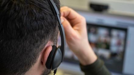 Online-Veranstaltungen an vier Hochschulen wurden gestört.