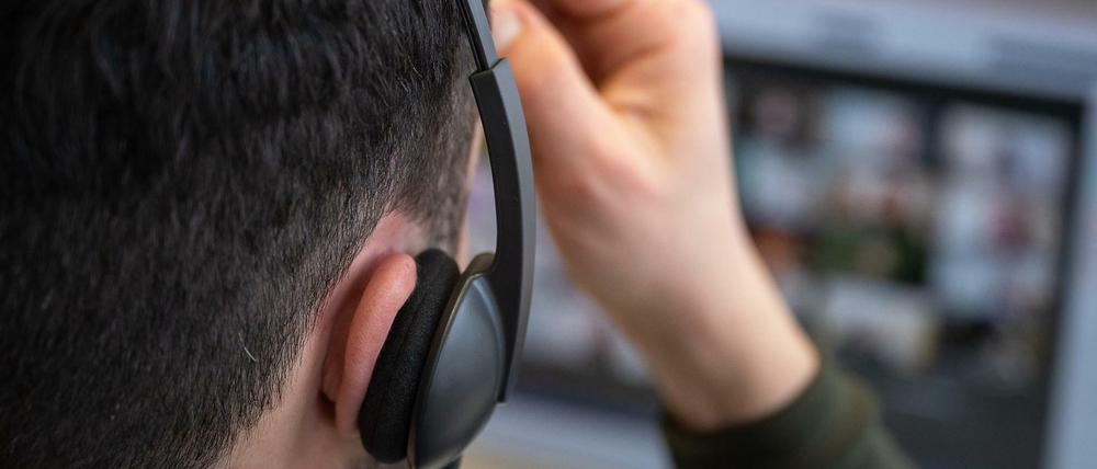 Online-Veranstaltungen an vier Hochschulen wurden gestört.