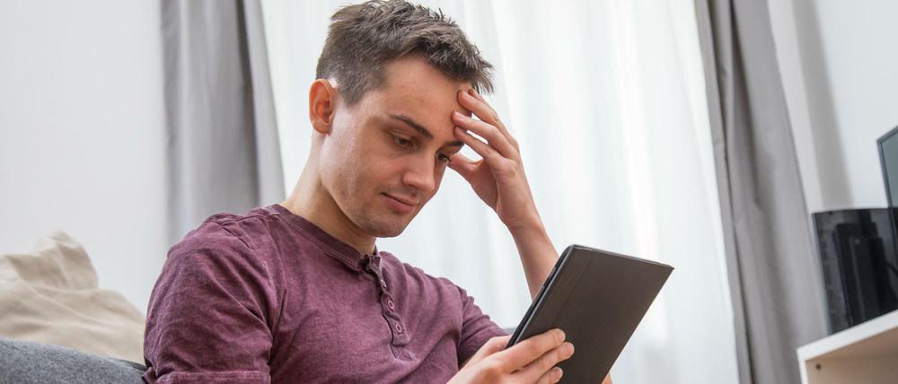 Ein schneller Klick - und schon bindet man sich an ein langfristiges Zeitschriftenabonnement. Vor allem beim Online-Einkauf sollten Sie wachsam sein.