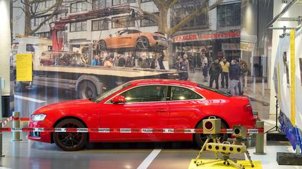Das Technikmuseum widmet den illegalen Rennen zurzeit eine Sonderausstellung. Zu den Exponaten gehört auch ein von der Justiz enteignetes Raser-Auto.