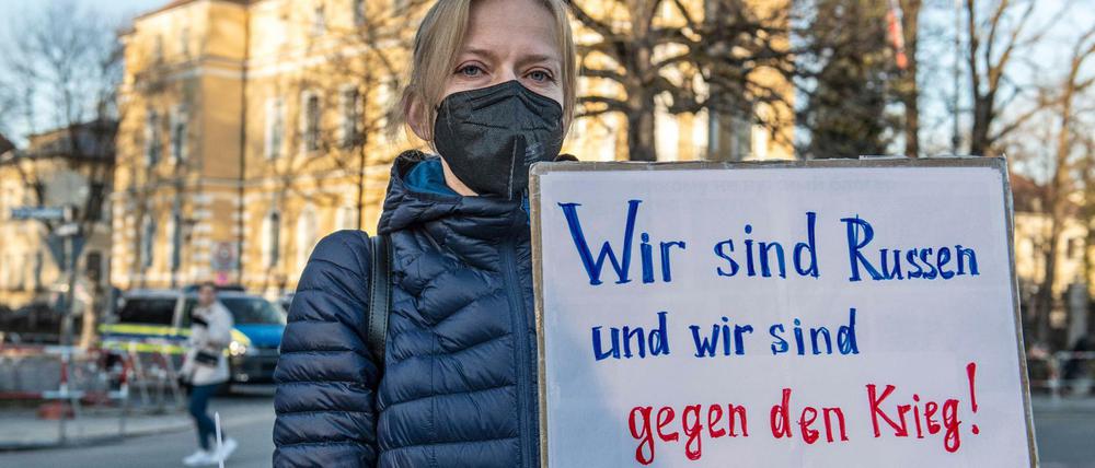 Russen in Deutschland sehen sich seit Beginn des Ukraine-Krieges neuen Gefahren ausgesetzt.
