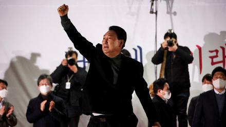 Der konservative Kandidat Yoon Suk Yeol wird neuer südkoreanischer Präsident.
