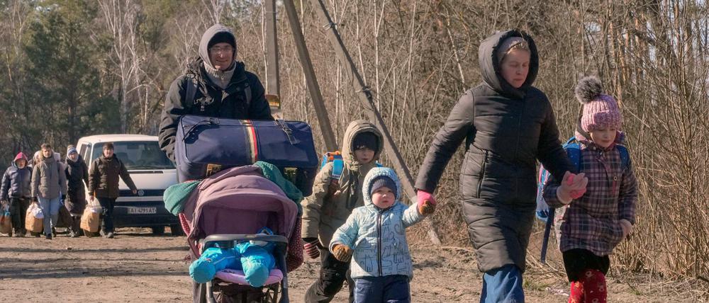 Russland hat die Einrichtung von Fluchtkorridoren aus der Ukraine angekündigt.