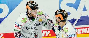 In Mannheim setzten die Eisbären sich mit 4:0 durch und zeigten sich selbst überrascht von dem Erfolg.