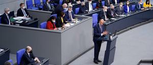 Friedrich Merz (CDU) kritisierte die Bundesregierung scharf.