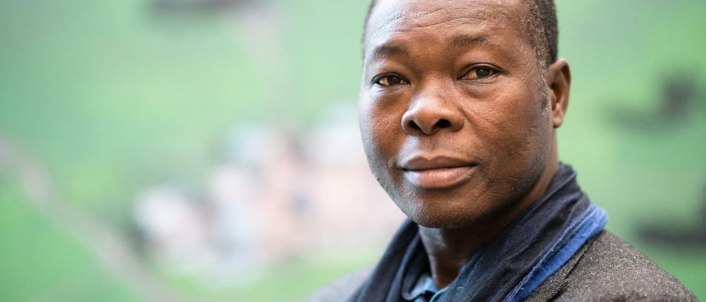 Der Architekt Francis Kéré ist mit dem diesjährigen Pritzker Preis geehrt worden.