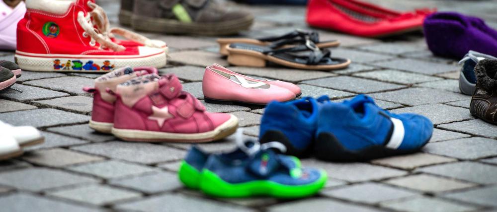 Schweigeaktion für die "Kinder von Lügde" im März 2019. 