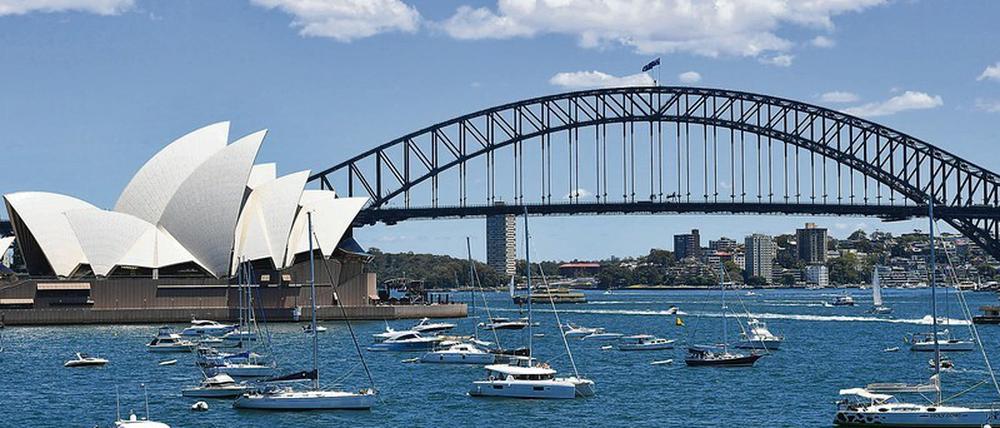 Die Sydney Harbour Bridge verbindet seit ihrer Eröffnung am 19. März 1932 die Innenstadt mit dem Norden der australischen Metropole. 
