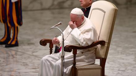 Berlins Regierende Bürgermeisterin besucht den Papst in Rom