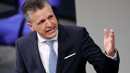 Der Parlamentarische Geschäftsführer der Unionsfraktion, Thorsten Frei, kritisiert das neue Corona-Gesetz scharf.