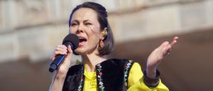 Gesicht des ukrainischen Widerstands. Natalia Klitschko, Ehefrau des Kiewer Bürgermeisters Vitali Klitschko, bei der Solidaritätskundgebung "Sound of Peace" vor dem Brandenburger Tor .