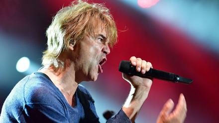 Die Toten Hosen, hier Sänger Campino bei einem Konzert 2019, beteiligen sich am Benefiz-Tonträger.