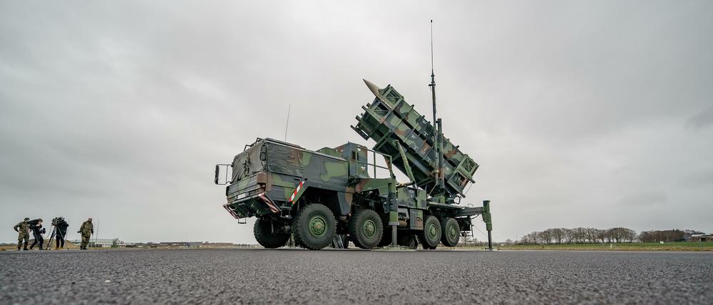 Ein gefechtsbereites Flugabwehrraketensystem vom Typ „Patriot“ der Bundeswehr