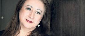 Sprang für Zubin Mehta ein. Die australische Dirigentin Simone Young.