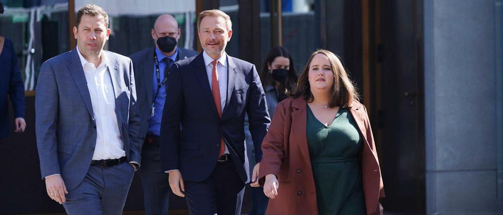 Lars Klingbeil, Christian Lindner und Ricarda Lang.