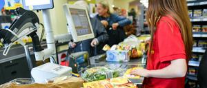 Was wir einkaufen, wird auch durch die Platzierung von Waren und weiteren psychologischen Maßnahmen beeinflusst.