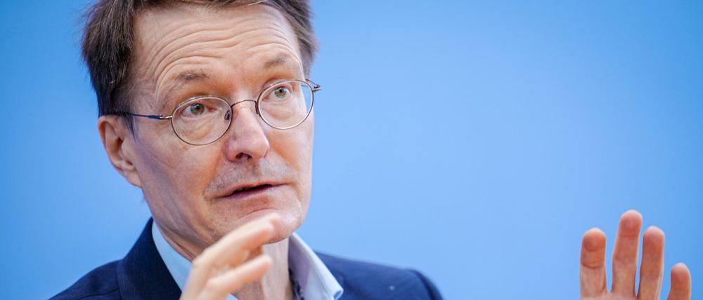 Gesundheitsminister Karl Lauterbach (SPD) bei einer Pressekonferenz zur Corona-Lage am vergangenen Freitag.