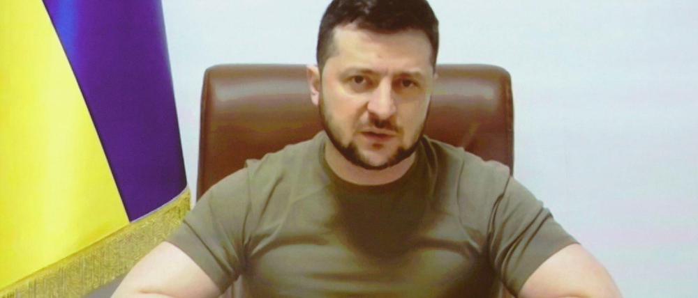 Der ukrainische Präsident Wolodymyr Selenskyj war per Videoanruf auf dem Doha Forum in Katar zugeschaltet.