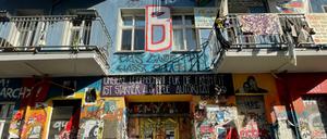 Die Rigaer 94 in Friedrichshain.