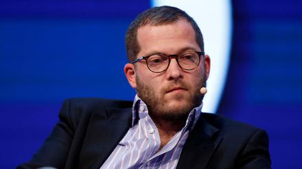 Ex-Bild-Chef Julian Reichelt regt sich mal wieder über Genderfragen auf. 