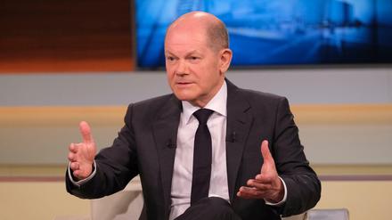 Olaf Scholz kann auch mit den Händen reden und Gefühle zeigen.