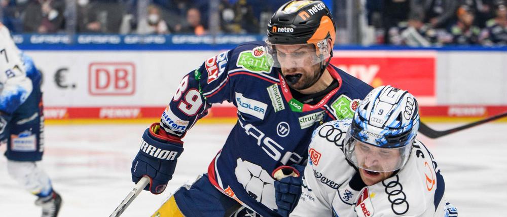 Zach Boychuk (l.) gehört zu den Gesichtern des Berliner Aufschwungs.
