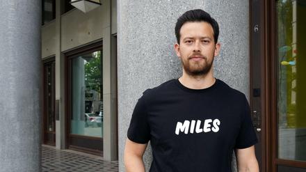 oOliver Mackprang,Geschäftsführer des Carsharing-Anbieters Miles Mobility in Berlin.