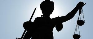 Im Prozess um die Ermordung von Maryam H. haben nun Ermittler gegen die beiden Brüder der Ermordeten ausgesagt.