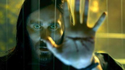 Vampir mit seltener Blutkrankheit. Michael Morbius (Jared Leto) wird Opfer seines eigenen Experiments.