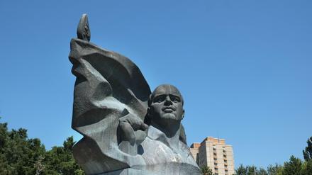 Das Ernst-Thälmann-Denkmal in Prenzlauer Berg. 