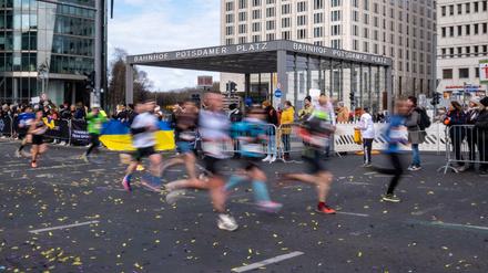 Rund 26.000 Teilnehmer nahmen beim Halbmarathon teil.
