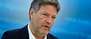 Bundeswirtschaftsminister und Vizekanzler Robert Habeck spricht sich für neue Russland-Sanktionen aus.