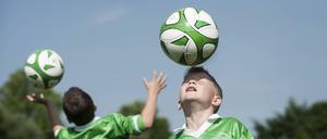 Kinder und Kopfbälle, keine gute Kombination.