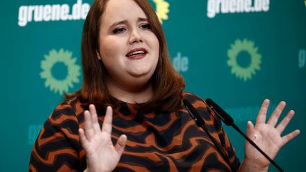 Grünen-Chefin Ricarda Lang rechnet mit einer Nachfolge für das Bundesfamilienministerium vor Ostern.